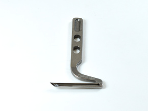 Петлитель левый 204072